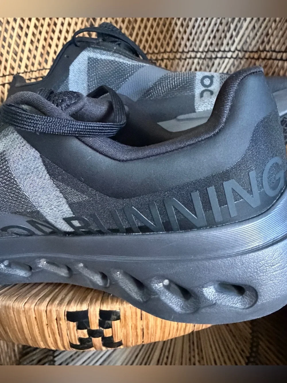 On Cloudsurfer Next Men's Running Shoes Size 10 Black Gray With Currex Insole